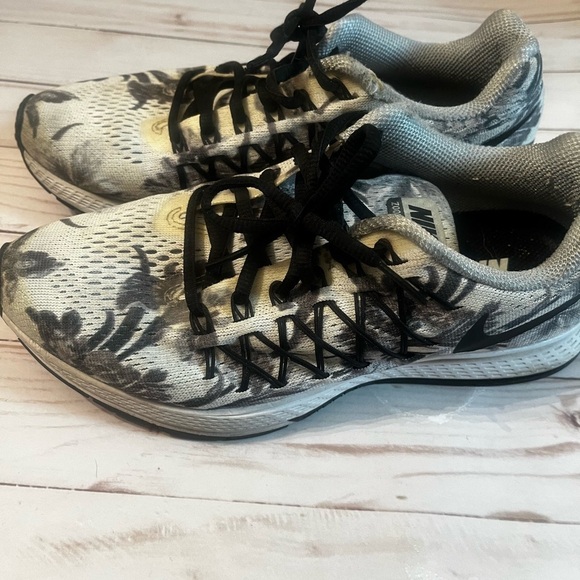 NIKE Zoom Pegasus 32 Custom NIKEiD Sz 7 Women Nike 818038-992 - Picture 8 of 11